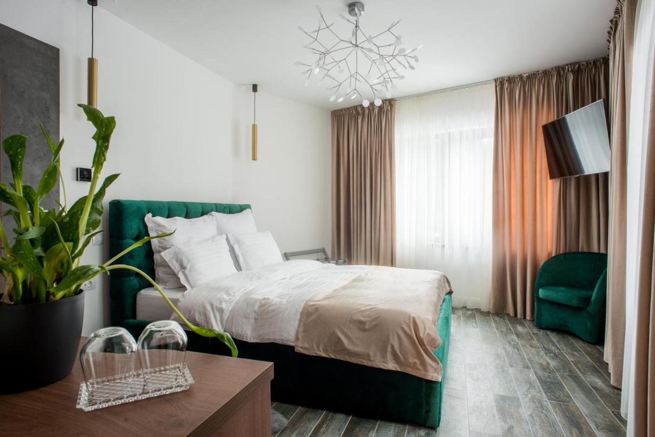 אוברשיה-לוטרולוי Sidharta Resort מראה חיצוני תמונה
